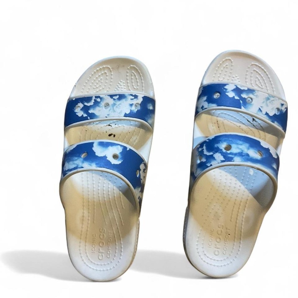 Crocs cloud sandals